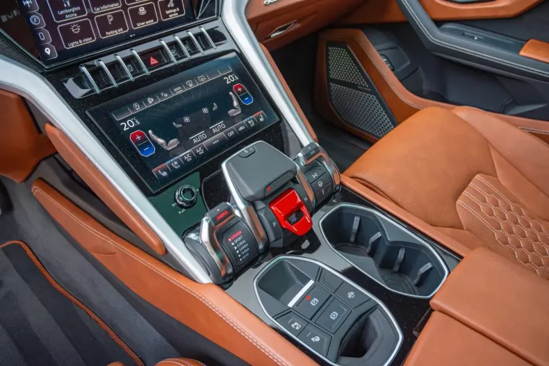 Lamborghini Urus din 2023 cu 6.488 km - oferta LAM115633 - foto 20