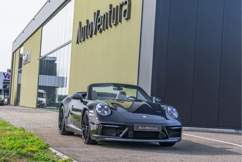 Porsche 992 din 2021 cu 27.900 km - oferta POR115644 - foto 2