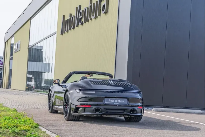 Porsche 992 din 2021 cu 27.900 km - oferta POR115644 - foto 4