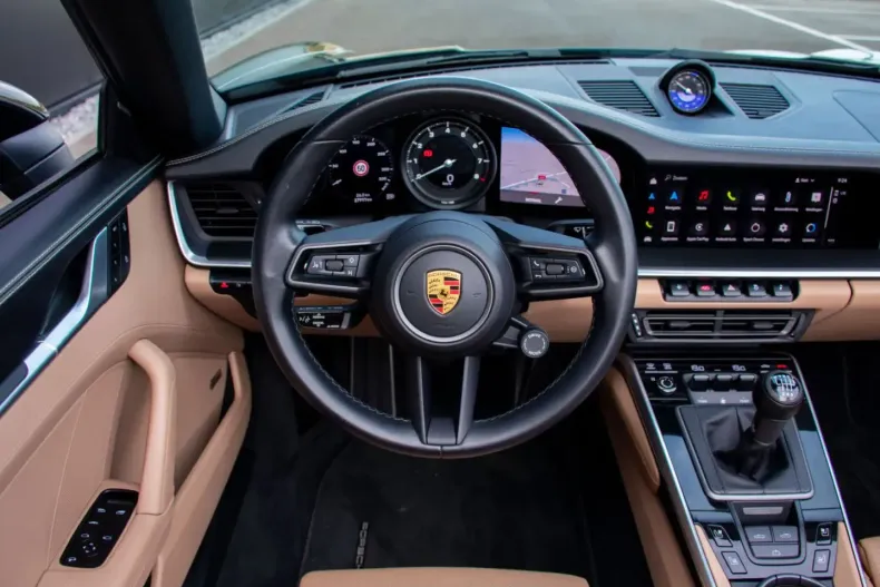 Porsche 992 din 2021 cu 27.900 km - oferta POR115644 - foto 6