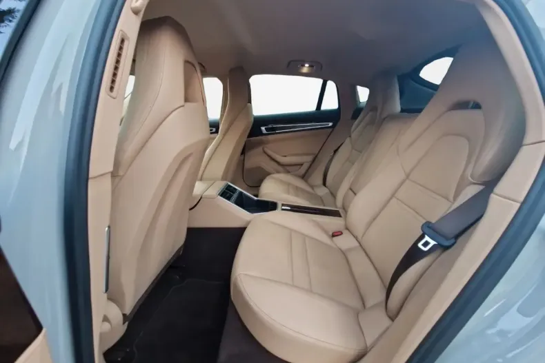 Porsche Panamera din 2022 cu 35.667 km - oferta POR115654 - foto 12