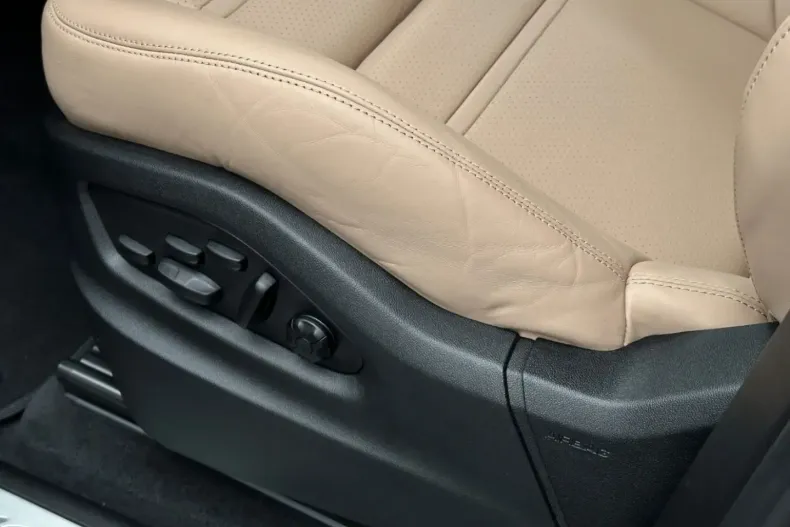 Porsche Cayenne din 2024 cu 21.850 km - oferta POR115658 - foto 24