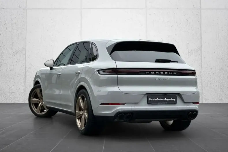 Porsche Cayenne din 2024 cu 21.850 km - oferta POR115658 - foto 30