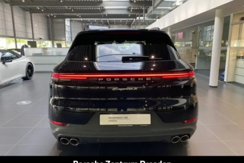 Porsche Cayenne din 2024 cu 24.354 km - oferta POR115662 - foto 12