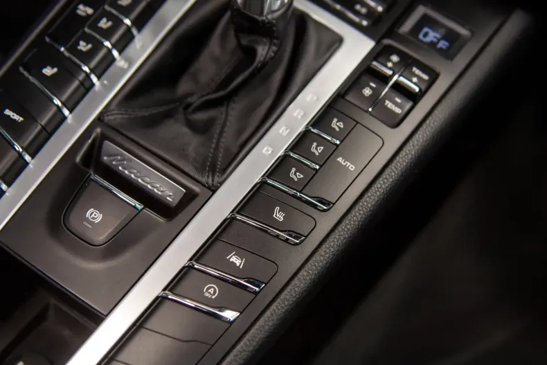 Porsche Macan din 2020 cu 80.167 km - oferta POR115663 - foto 25