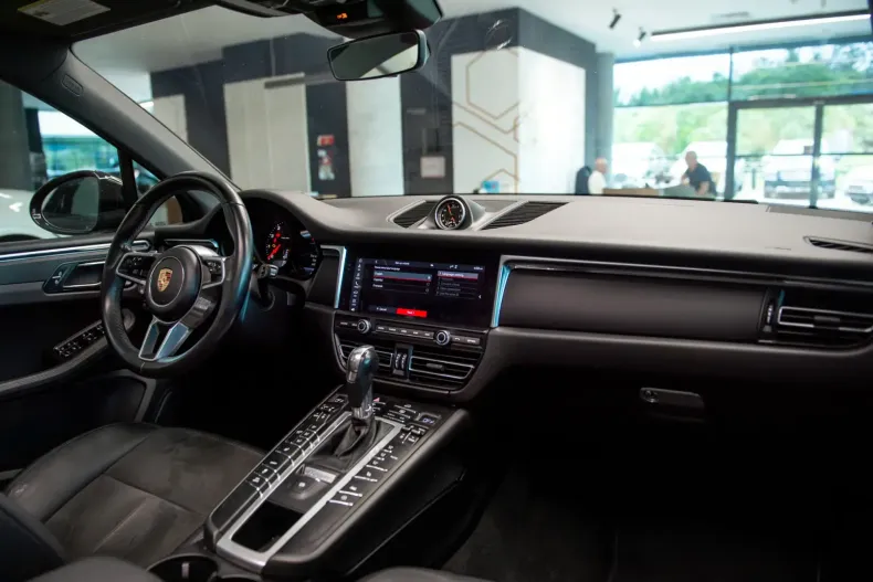 Porsche Macan din 2020 cu 80.167 km - oferta POR115663 - foto 27