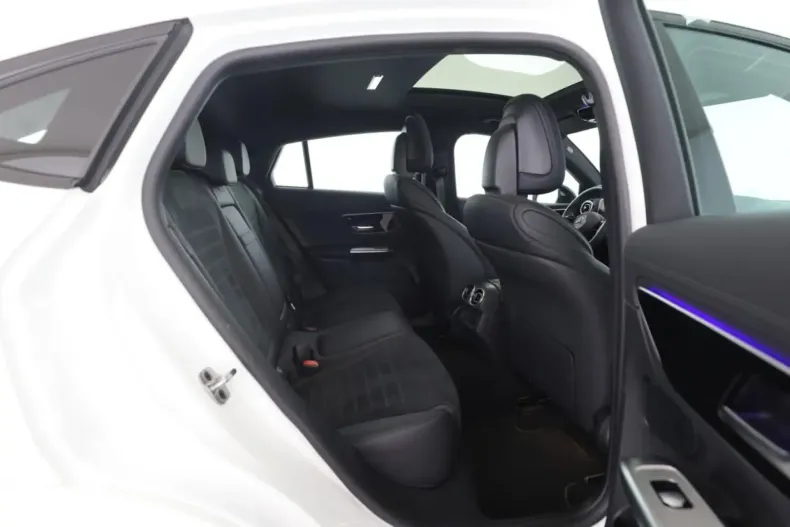 Mercedes-Benz GLC 300 din 2024 cu 27.512 km - oferta MER115671 - foto 11