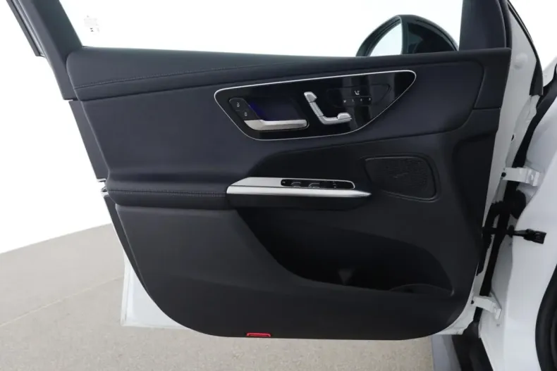 Mercedes-Benz GLC 300 din 2024 cu 27.512 km - oferta MER115671 - foto 13