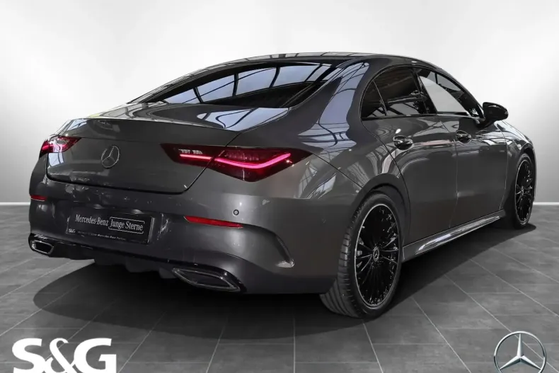 Mercedes-Benz CLA 180 din 2024 cu 11.480 km - oferta MER115678 - foto 2