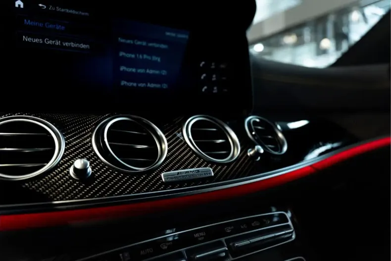 Mercedes-Benz E 63 AMG din 2023 cu 4.900 km - oferta MER115685 - foto 8