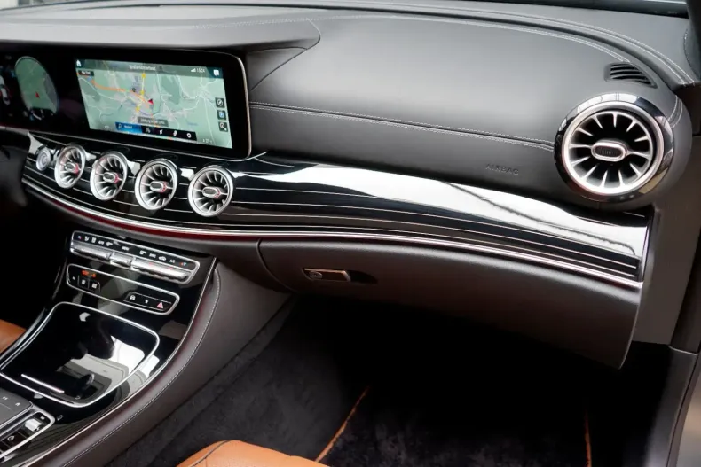 Mercedes-Benz CLS 400 din 2021 cu 95.800 km - oferta MER115686 - foto 6