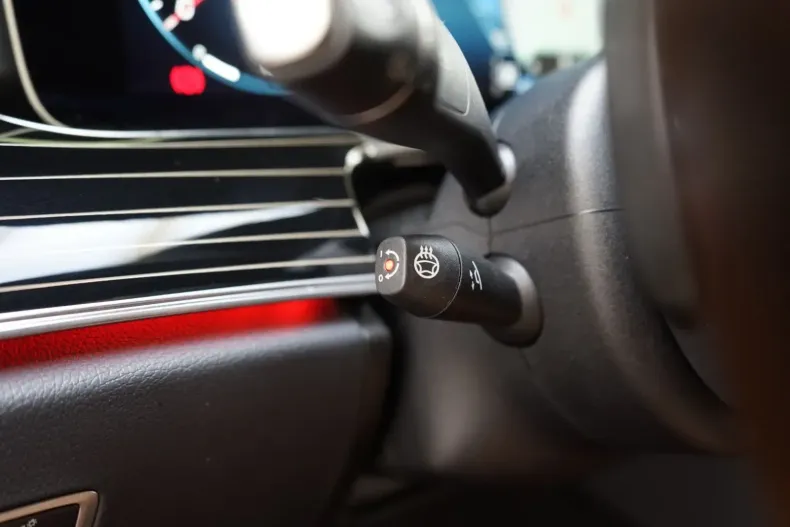 Mercedes-Benz CLS 400 din 2021 cu 95.800 km - oferta MER115686 - foto 42