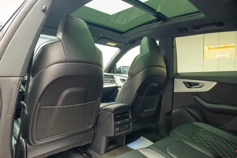 Audi Q8 din 2023 cu 39.000 km - oferta AUD115687 - foto 24