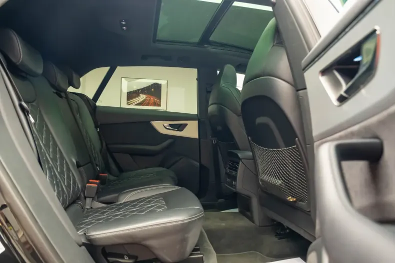 Audi Q8 din 2023 cu 39.000 km - oferta AUD115687 - foto 30