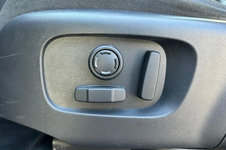 Land Rover Discovery Sport din 2020 cu 74.020 km - oferta LAN115697 - foto 15