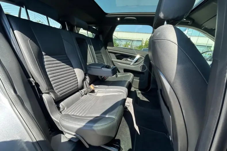 Land Rover Discovery Sport din 2020 cu 74.020 km - oferta LAN115697 - foto 18