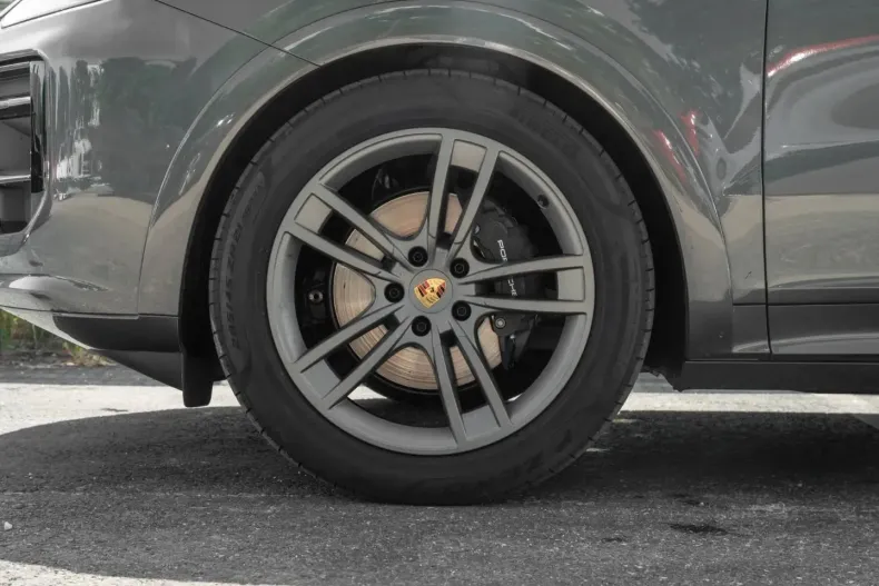 Porsche Cayenne din 2024 cu 29.800 km - oferta POR115701 - foto 4