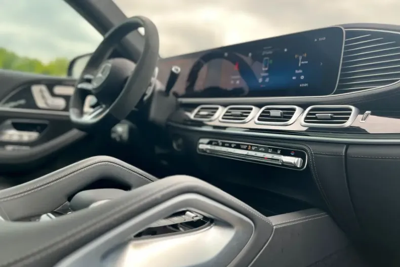 Mercedes-Benz GLE 53 AMG din 2024 cu 26.043 km - oferta MER115711 - foto 27