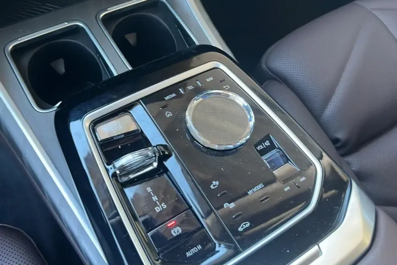 BMW 740 din 2023 cu 49.200 km - oferta BMW115747 - foto 8