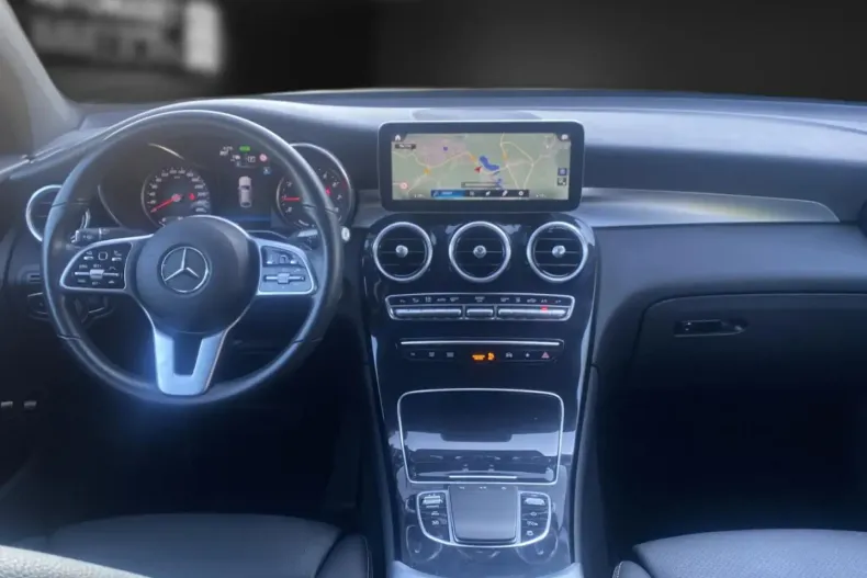 Mercedes-Benz GLC 300 din 2021 cu 98.175 km - oferta MER115755 - foto 13