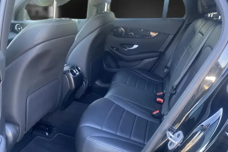 Mercedes-Benz GLC 300 din 2021 cu 98.175 km - oferta MER115755 - foto 16