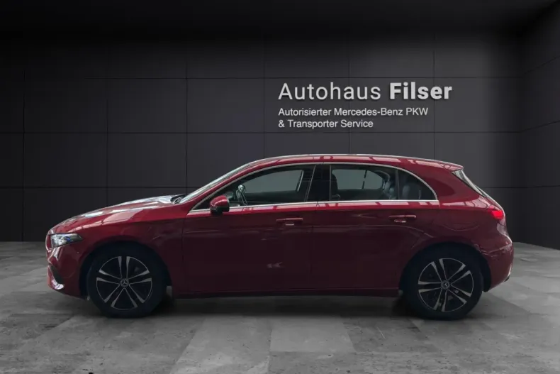 Mercedes-Benz A 180 din 2023 cu 42.859 km - oferta MER115759 - foto 5