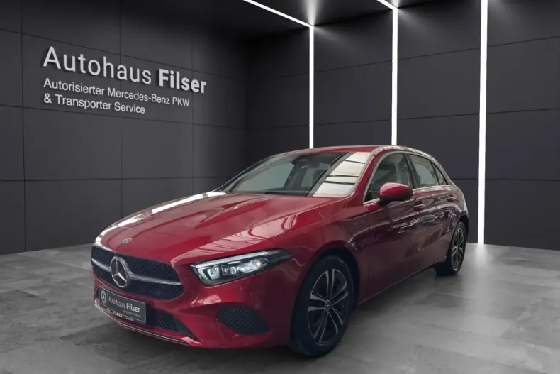 Mercedes-Benz A 180 din 2023 cu 42.859 km - oferta MER115759 - foto 6