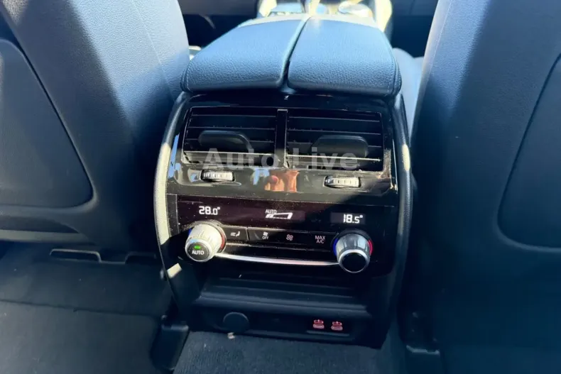 BMW 530 din 2021 cu 30.560 km - oferta BMW115765 - foto 13