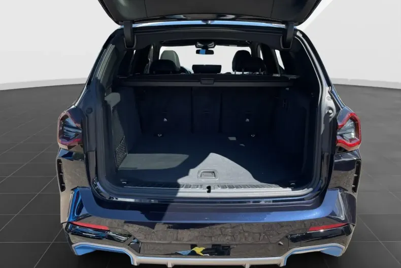 BMW iX3 din 2023 cu 52.442 km - oferta BMW115771 - foto 12