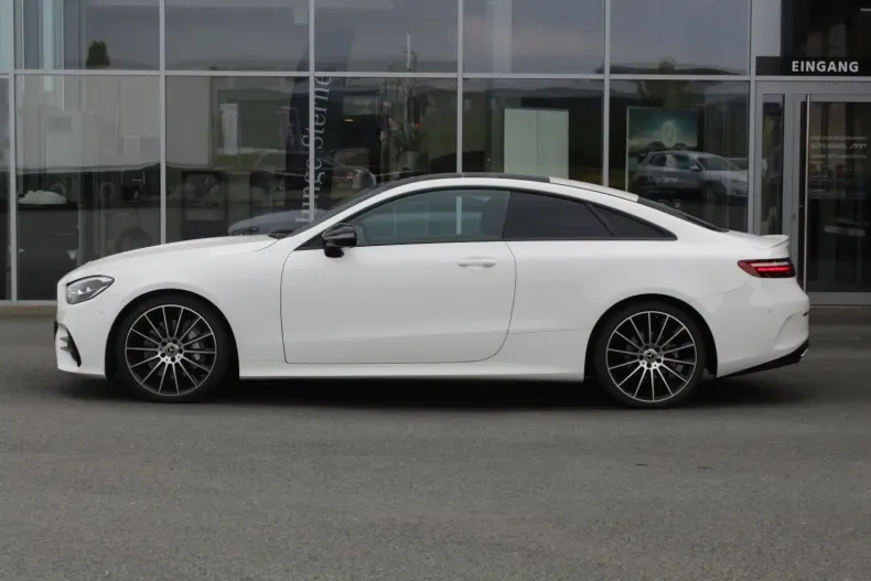 Mercedes-Benz E 300 din 2023 cu 23.495 km - oferta MER115778 - foto 2