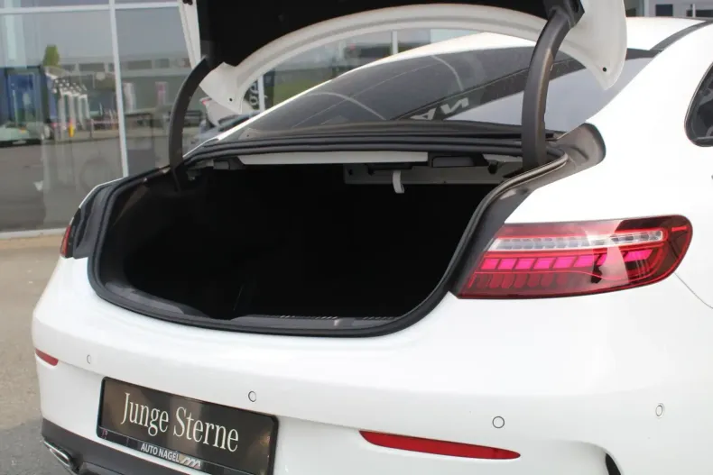 Mercedes-Benz E 300 din 2023 cu 23.495 km - oferta MER115778 - foto 18