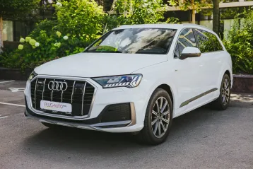 Audi Q7 din 2023 - oferta AUD115794