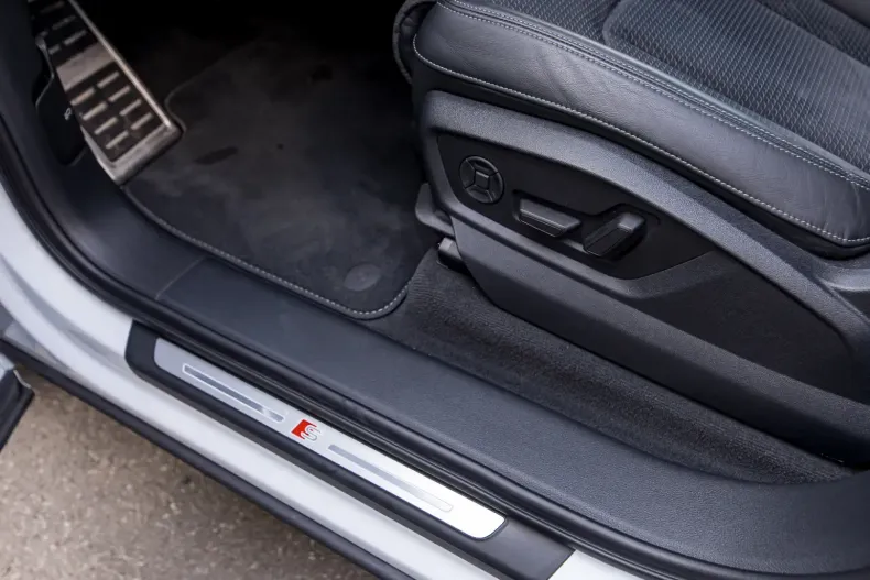 Audi Q7 din 2023 cu 12.000 km - oferta AUD115794 - foto 13