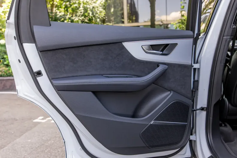 Audi Q7 din 2023 cu 12.000 km - oferta AUD115794 - foto 26