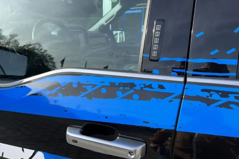 Ford F 150 din 2023 cu 15.500 km - oferta FOR115806 - foto 6