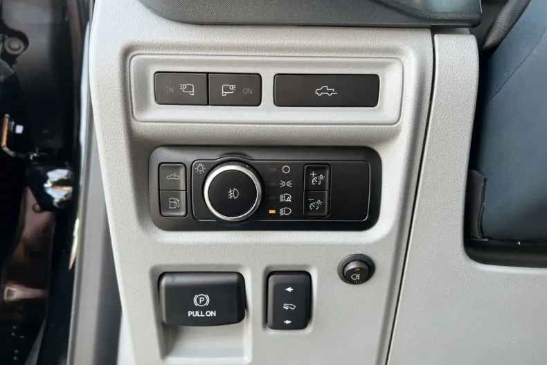 Ford F 150 din 2023 cu 15.500 km - oferta FOR115806 - foto 16