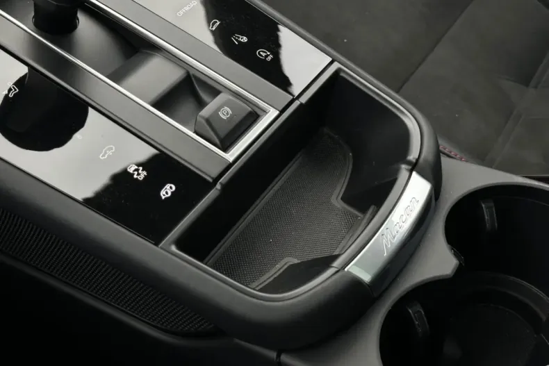 Porsche Macan din 2023 cu 45.800 km - oferta POR115807 - foto 14