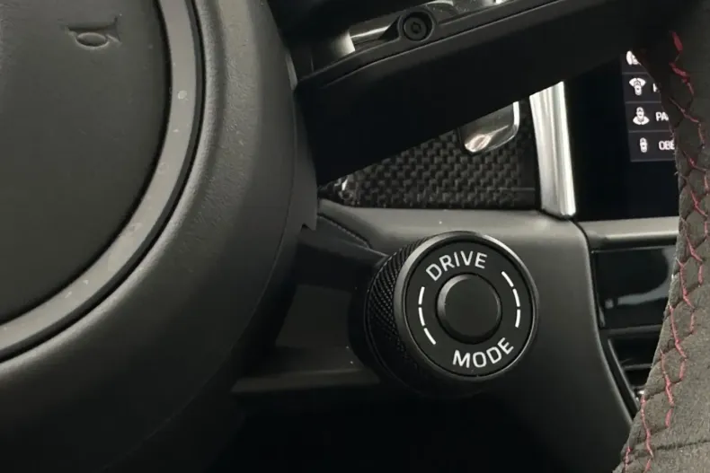 Porsche Macan din 2023 cu 45.800 km - oferta POR115807 - foto 16