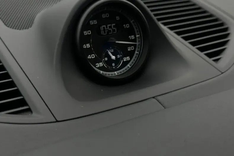 Porsche Macan din 2023 cu 45.800 km - oferta POR115807 - foto 22