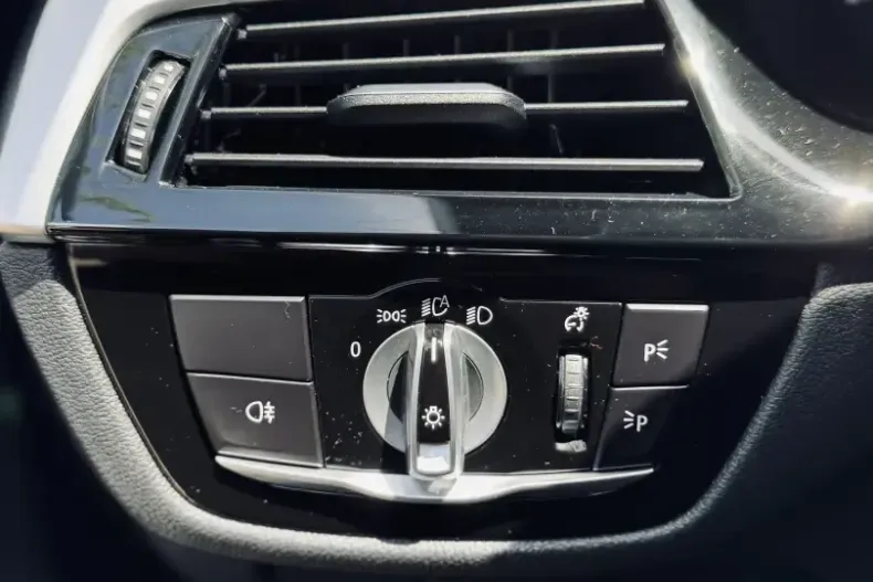 BMW 530 din 2021 cu 99.000 km - oferta BMW115812 - foto 32