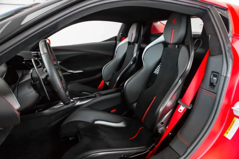 Ferrari 296 GTB din 2023 cu 21.429 km - oferta FER115813 - foto 2