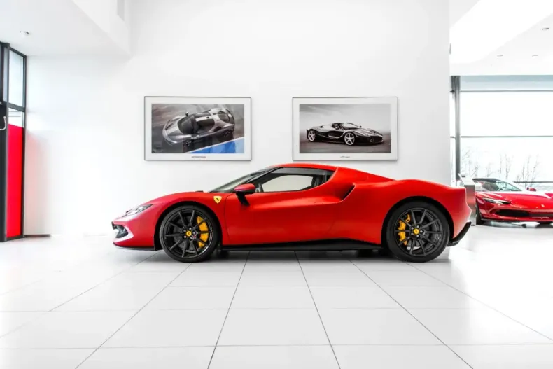 Ferrari 296 GTB din 2023 cu 21.429 km - oferta FER115813 - foto 3