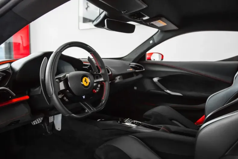 Ferrari 296 GTB din 2023 cu 21.429 km - oferta FER115813 - foto 5