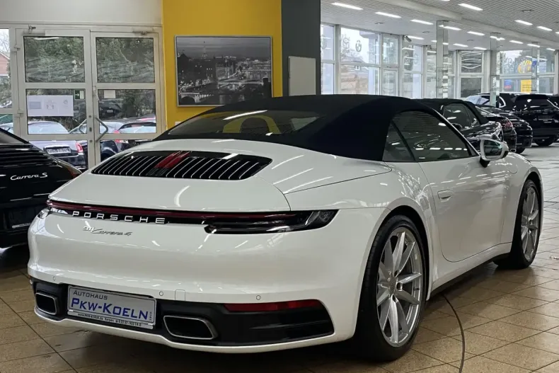 Porsche 992 din 2020 cu 27.000 km - oferta POR115818 - foto 3