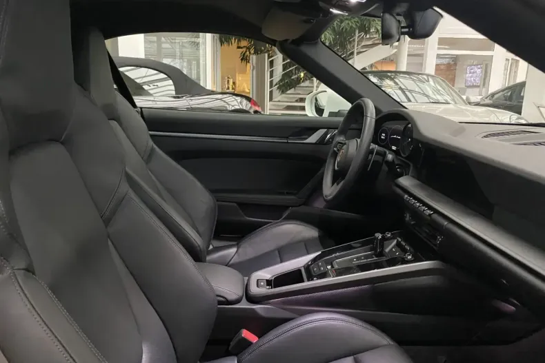 Porsche 992 din 2020 cu 27.000 km - oferta POR115818 - foto 11