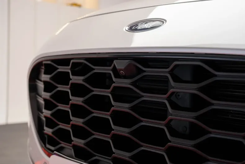 Ford Kuga din 2023 cu 42.500 km - oferta FOR115826 - foto 7