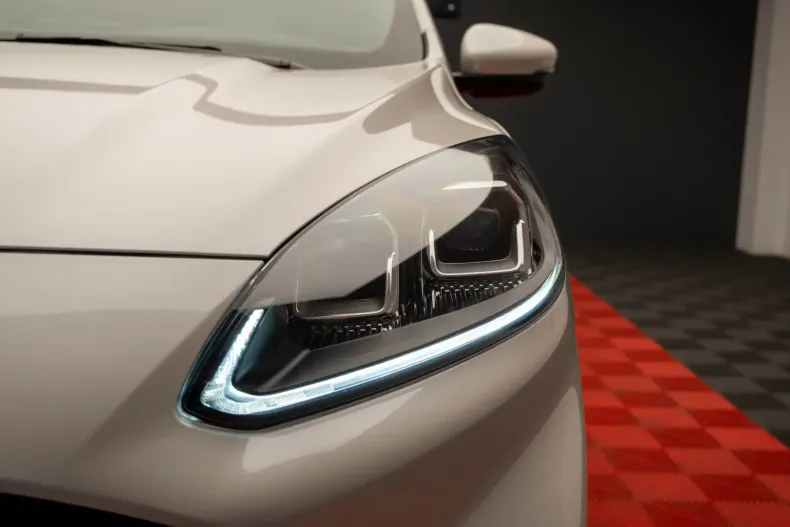 Ford Kuga din 2023 cu 42.500 km - oferta FOR115826 - foto 10