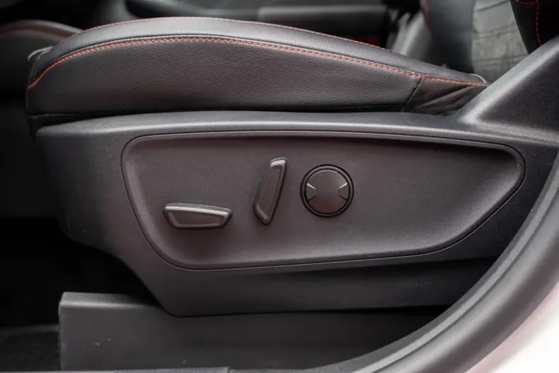 Ford Kuga din 2023 cu 42.500 km - oferta FOR115826 - foto 16