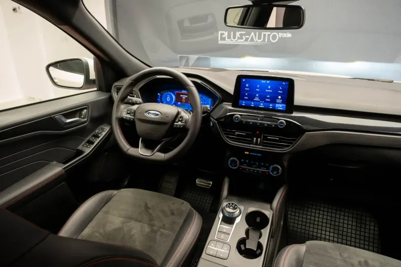 Ford Kuga din 2023 cu 42.500 km - oferta FOR115826 - foto 30