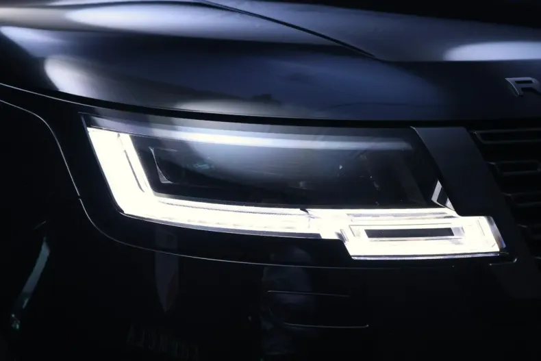 Land Rover Range Rover din 2023 cu 29.500 km - oferta LAN115829 - foto 5